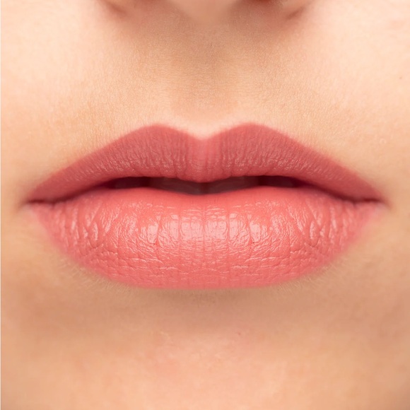 Kevyn Aucoin Unforgettable Lipstick Shade Modern Love NIB - Picture 4 of 4